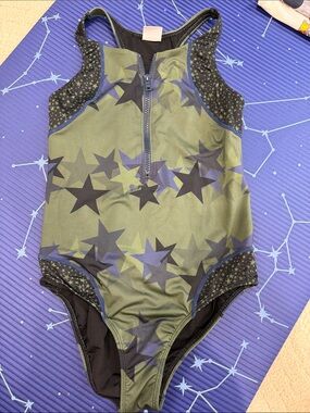 Submarine Olive Green Star-Print Kids One-Piece Swimsuit with Front Zip